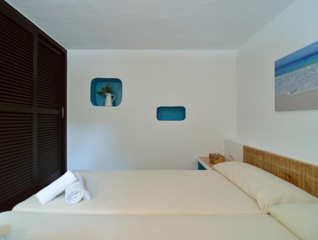 Apartamentos Noray Es Caló Zimmer foto