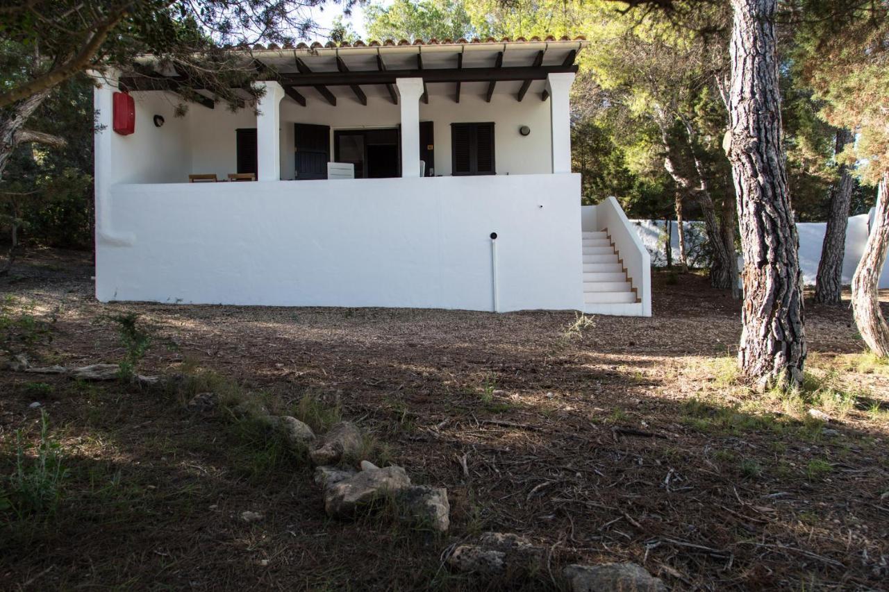 Apartamentos Noray Es Caló Exterior foto